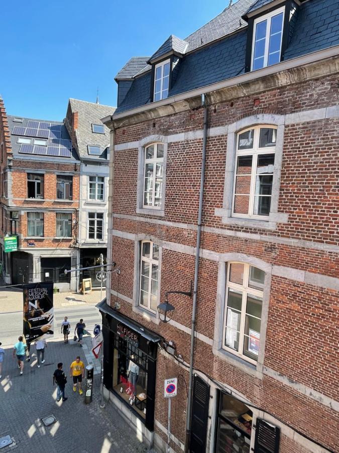 Le 25, Duplex Elegant Au Coeur Du Pietonnier Historique Apartman Namur Kültér fotó